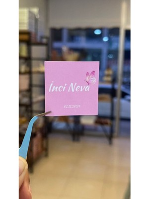 Butik Sosyetik Kelebekli Yenidoğan Çikolata Etiketi 3,8x3,8 cm 54 Adet Kişiye Özel