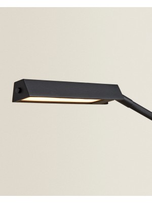 Zara Home Metal LED Masa Lambası   (16  x  67  x  45.7  cm ) Yikanmiş Si?yah