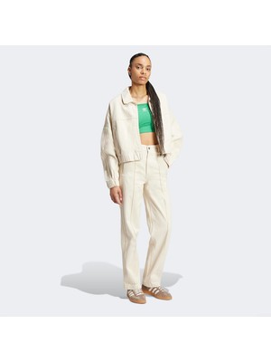 Premium Essentials Straight Leg.-