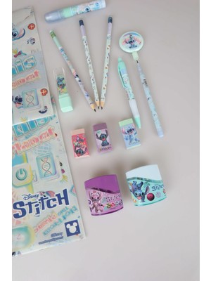 Stitch Lisanslı Stıtch 15 Parça Full Kırtasiye Seti Çıtçıt Dosya 3 Adet Silgili Kurşun Kalem Roket Silgi ve Çift Bıçaklı Kalemtraş Kırtasiye Seti