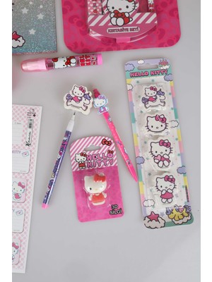 Hello Kitty Dekomus Ile Yeni Sezon Lisanslı Hello Kıtty 20 Parça Kırtasiye Seti 3D Silginot Defteri,silgi Tepeli Geçmeli Kurşun Kalem,uçlu Kalem,kalemtraş ve Roket Silgi Seti