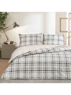 Taç Caleb Ranforce Çift Kişilik Nevresim Takımı
Nevresim: 200*220, Lastikli (fitted) çarşaf :160*200
Yastık Kılıfı: 2 adet