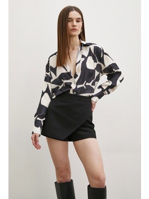 Never More V Yaka Taş Desen Gömlek Siyah