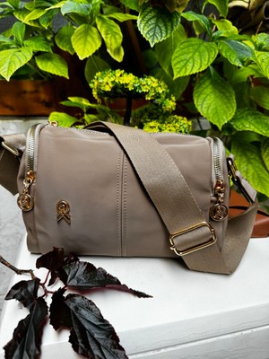 Star * Vizon Rengi 3 Bölmeli Buzzy Saten Deri Ayarlanabilir Kol Çantası