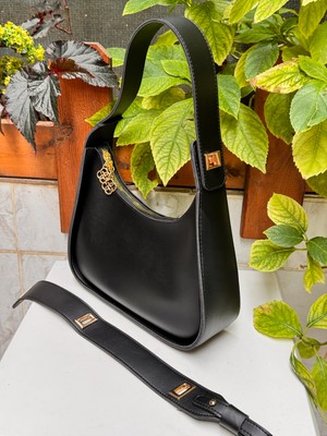 Alen Askısı Uzayıp Kısabilen Şık Baget Çanta