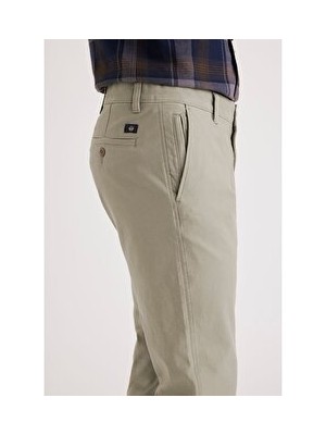 Dockers Smart 360 Flex Ultimate Chino Slim Fit Pantolon