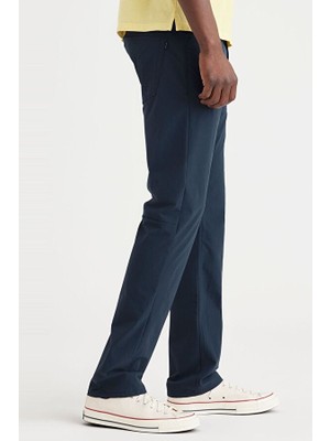 Dockers Go Jean Cut Slim Fit Pantolon