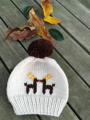 Geyik Desenli El Örgüsü Unisex Çocuk Bere