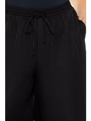 Plus Size Wide-Leg Pantolon