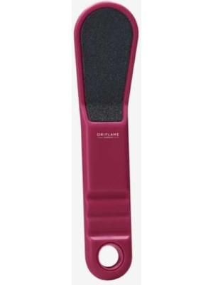 Oriflame Feet Up Wintertime Ayak Törpüsü Kırmızı Renkli %50 Geri Dönüşümlü Plastik ile Etkili Bakım