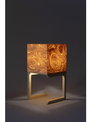 Sade Wooden Lamp Atelier Masa Abajuru