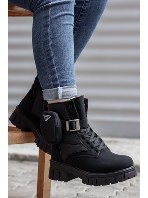 Vojo Lagartha Çanta Detaylı Fermuarlı Kadın Bot