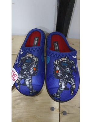 Gezer Kışlık Rahat Taban Astronat Resimli Erkek Çocuk Ev Terliği