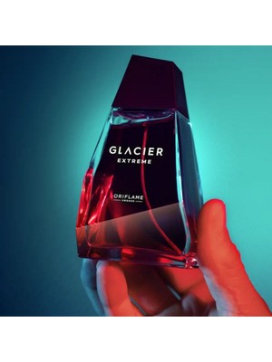 Oriflame Glacier Extreme Edt Siyah Limon ve Sedir Ağacı Notalı Aromatik Erkek Parfümü 100ml