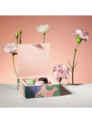 Oriflame Tender Care Collection Yeşil Elma, Frenk Üzümü ve Klasik Tenderden Oluşan 3'lü Balm Seti