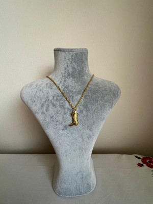 Asteria Jewelry Altın Rengi Minimal Kovboy Çizme Kolye