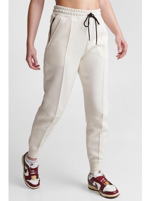 Nike Sportswear Tech Fleece Standart Fit Mid Rise Jogger Cream Color Kadın Eşofman Altı Krem Rengi