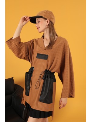 Petek Kumaş Garnili Oversize Kadın Sweat-Camel