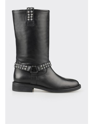 Elle Siyah Deri Kadın Günlük Bot