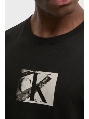 Calvin Klein Pamuklu Regular Fit Bisiklet Yaka Logo Baskılı T Shirt J30J327077BEH Erkek T Shirt J30J327077 Beh