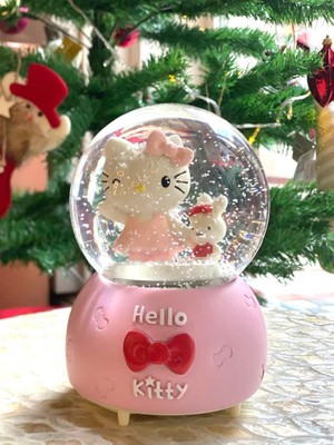 Çırpan Ev Hello Kitty Tavşan Kar Küresi 15 cm