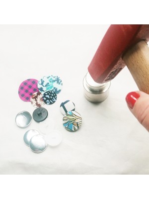 KLİNKSHOP Kumaş Kaplamalı Düğme 20 Boy 12,50 mm Kendin Yap Kiti, Gömlek,elbise ve Giyim Için Çekiçle Uygulama Aparatları ve 100 Adet Kapsol Düğme Takım