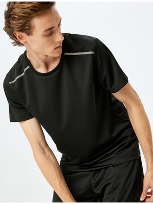 Koton Kısa Kollu Bisiklet Yaka Baskılı Spor T-Shirt