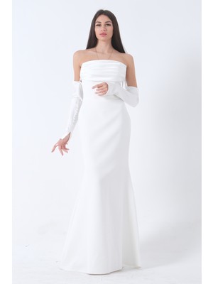 Feminist Beyaz Drapeli Düğme Detaylı Uzun Abiye 9705361.15