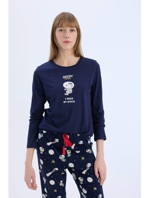 DeFacto Fall in Love Snoopy Pijama Takımı Regular Fit Uzun Kollu Üst Beli Lastikli Uzun Alt E0228AX24WN