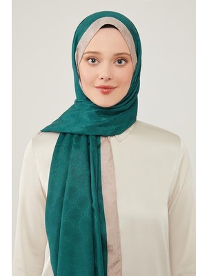 Lêvi D'or Benetton Şerit Kenarlı Monogram Şal