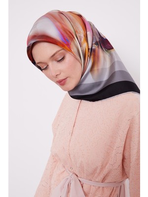 Lêvi D'or Siyah Çizim Desen Twill Ipek Eşarp