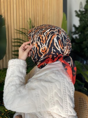 Loryan Scarf Orange Loryan Scarf Diamond Leopar Eşarp