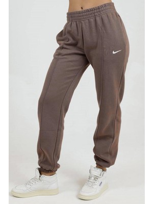 Nike Sportswear Loose Fit Pant Bol ve Uzun Kesim Eşofman Altı Koyu Kahverengi