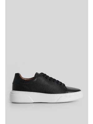 Lufian Tommy Erkek Deri Sneaker Ayakkabı Lacivert Düz Tabanlı Şık Tasarım