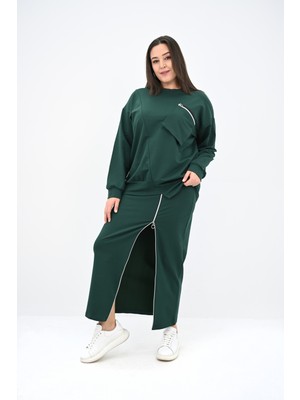 Koza Butik Kadın Büyük Beden Zümrüt Yeşili Fermuar Detaylı Dokuma Etek Takım Midi Boy 5XL