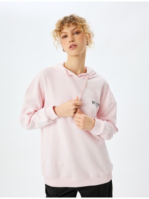 Koton Arkası Baskılı Kedi Temalı Kapüşonlu Sweatshirt