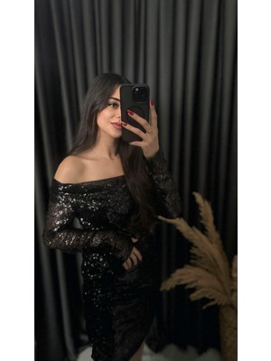 Seda Unlu Butik Christmas Marka Model Madonna Yaka Mini Payetli Elbise Siyah