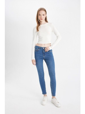 DeFacto Rebeca Skinny Fit Yüksek Bel Dar Paça Bilek Boy Jean Pantolon C7609AX24AU