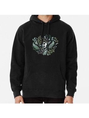 Hvit Stein Forest Dragons In Shades Of Green On A Dark Green Background Baskılı Sweatshirt