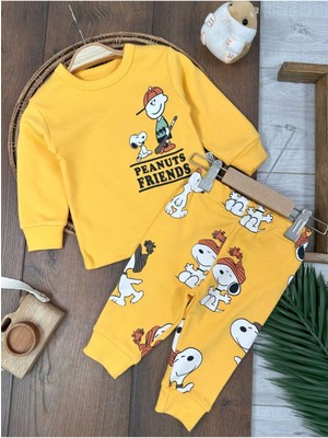 Bisiklet Yaka Peanuts Friends Baskılı Alt Üst Pijama Takımı