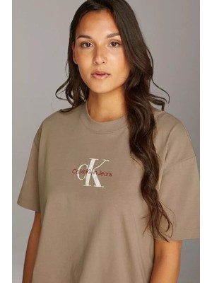 Kadın Ck Monologo Boyfriend T-Shirt - Kahverengi