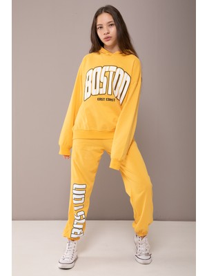 Cansın Mini Sarı Boston Yazılı Kapüşonlu Kız Çocuk Eşofman Takımı 19828