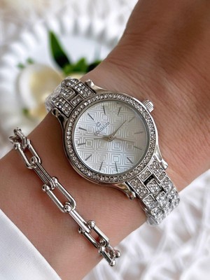 Coliseum Özel Tasarım Vintage Seri Kadın Kol Saati+ Bileklik Hediyeli CL8732.M3