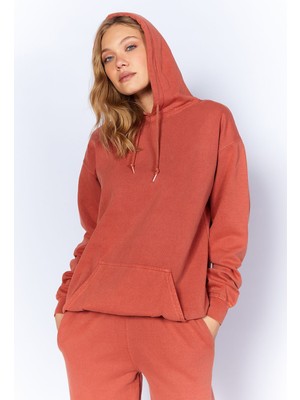 Manche Eskitme/soluk Efektli  Regular/normal Kalıp Kapşonlu Kanguru Cepli Örme Sweatshirt | Kiremit