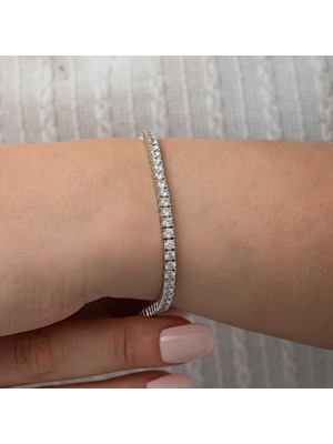 Inure Jewelry Gümüş 3.5 mm Beyaz Taşlı Su Yolu Kadın Bileklik