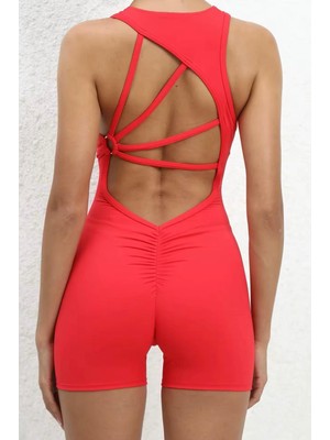 Asimetrik Büzgülü Kısa Jumpsuit