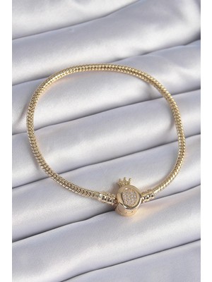 Ebijuteri 316L Çelik Zincir Gold Renk Zirkon Taşlı Taç Charm Model Kadın Bileklik