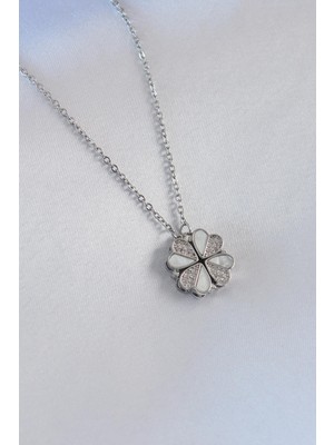 Ebijuteri 316L Çelik Gümüş Renk Açılır Yonca Model Zirkon Taşlı Kadın Kolye