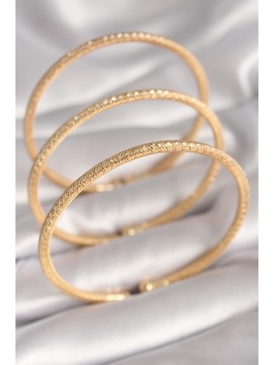 Ebijuteri Pirinç Gold Renk Zirkon Taş Detay 3'lü Hasır Model Kadın Bileklik