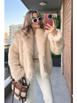 Kadın Krem Premium Peluş Kışlık Suni Kürk Mont